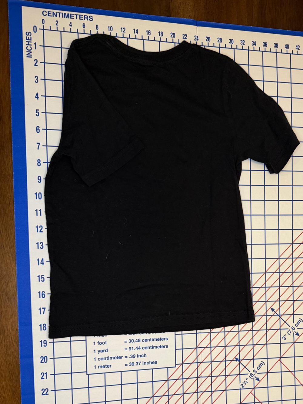 University of Texas 'Hook 'Em' Black & Burnt Orange Kids Tee - Picture 2 of 3